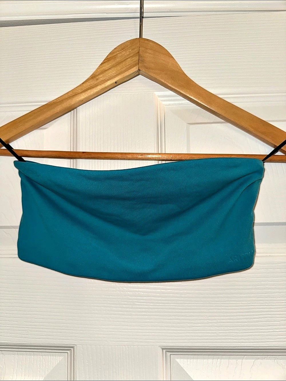 Aritzia Contour Crop Top in Blue Small